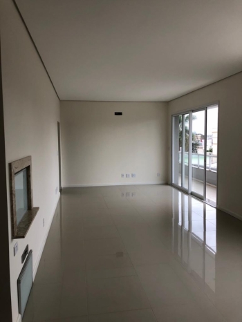 Apartamento Central Alto Padrão