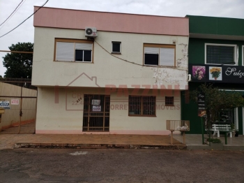 Dois Apartamentos + Sala Comercial -  Norte