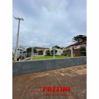 CASA E TERRENO RUA DEZ DE NOVEMBRO