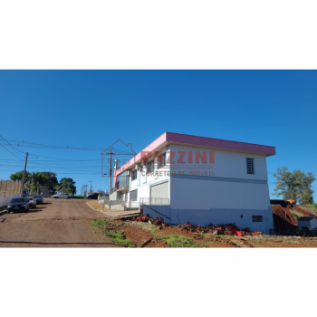 PRÉDIO COMERCIAL EM ENTRE-IJUÍS