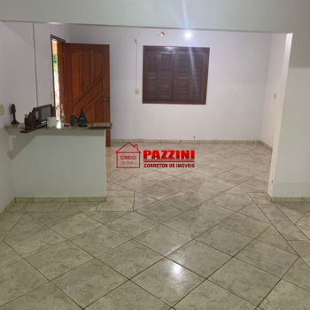CASA Á VENDA EM ENTRE-IJUÍS 