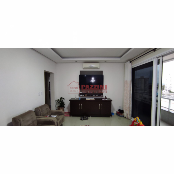 APARTAMENTO CENTRAL À VENDA