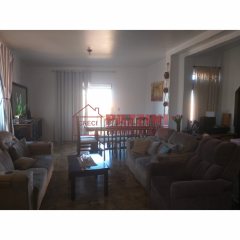 APARTAMENTO à VENDA
