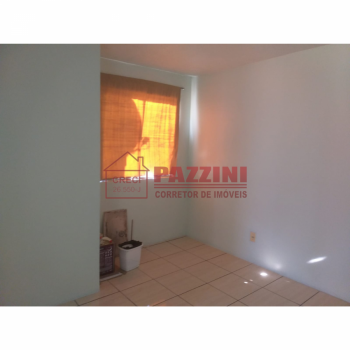 APARTAMENTO À VENDA