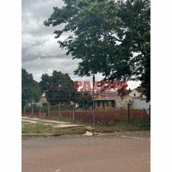 TERRENO À VENDA