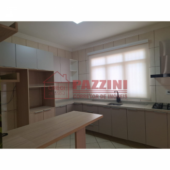 APARTAMENTO À VENDA